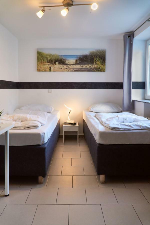 Hotel Moji Koeln Sieversstrasse Exterior photo